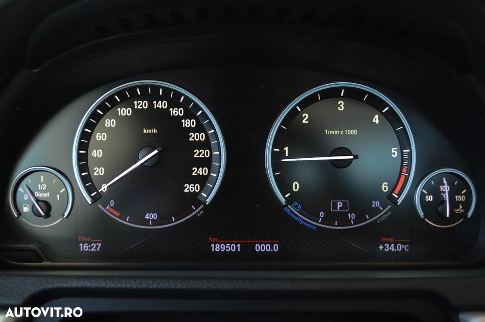 BMW Seria 5 520d Aut. Luxury Line - 16