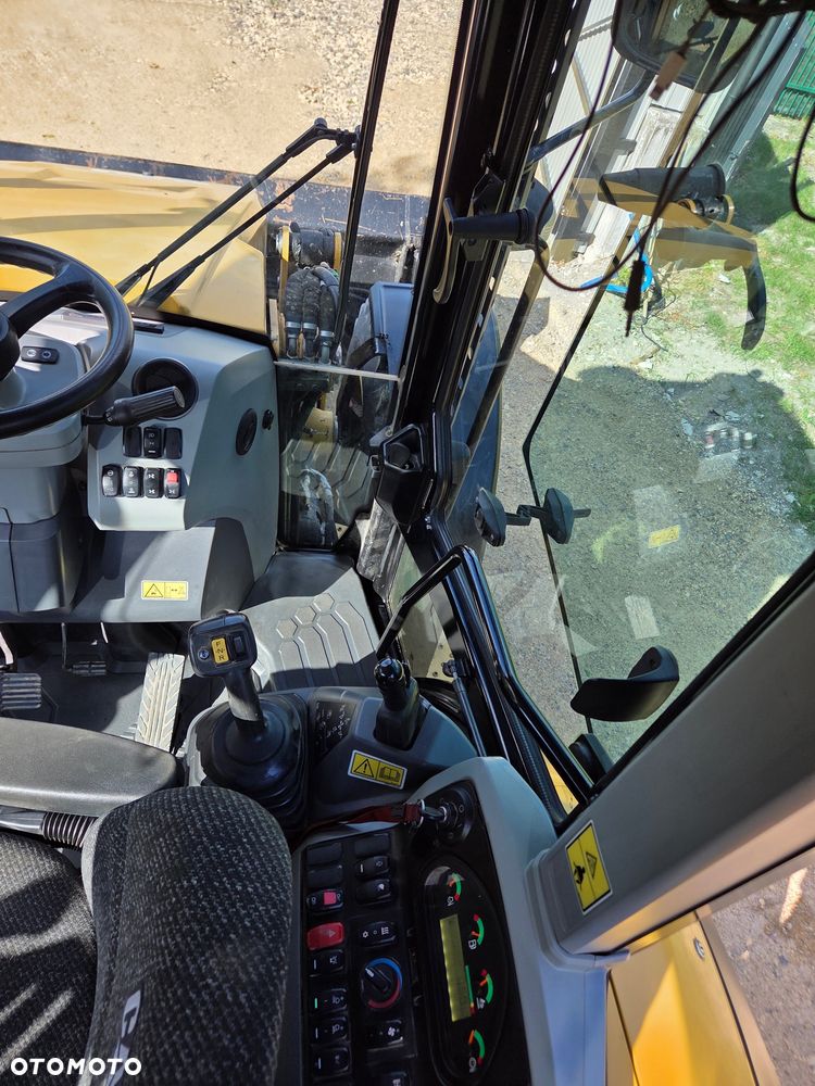 Caterpillar 444f2 - 13