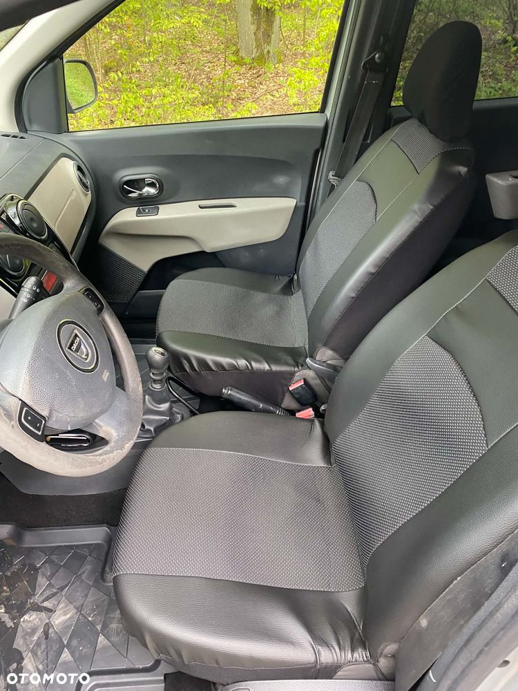Dacia Lodgy 1.5 dCi Celebration S&S EU6 - 4