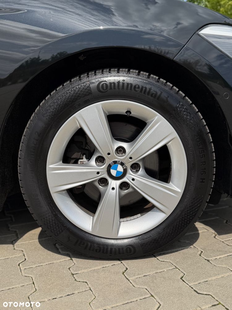 BMW Seria 1 120d Sport Line - 36