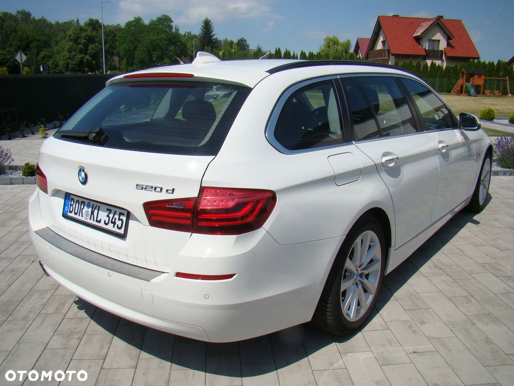 BMW Seria 5 520d - 11