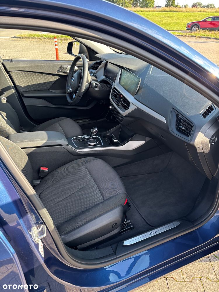 BMW Seria 1 118i Advantage - 13