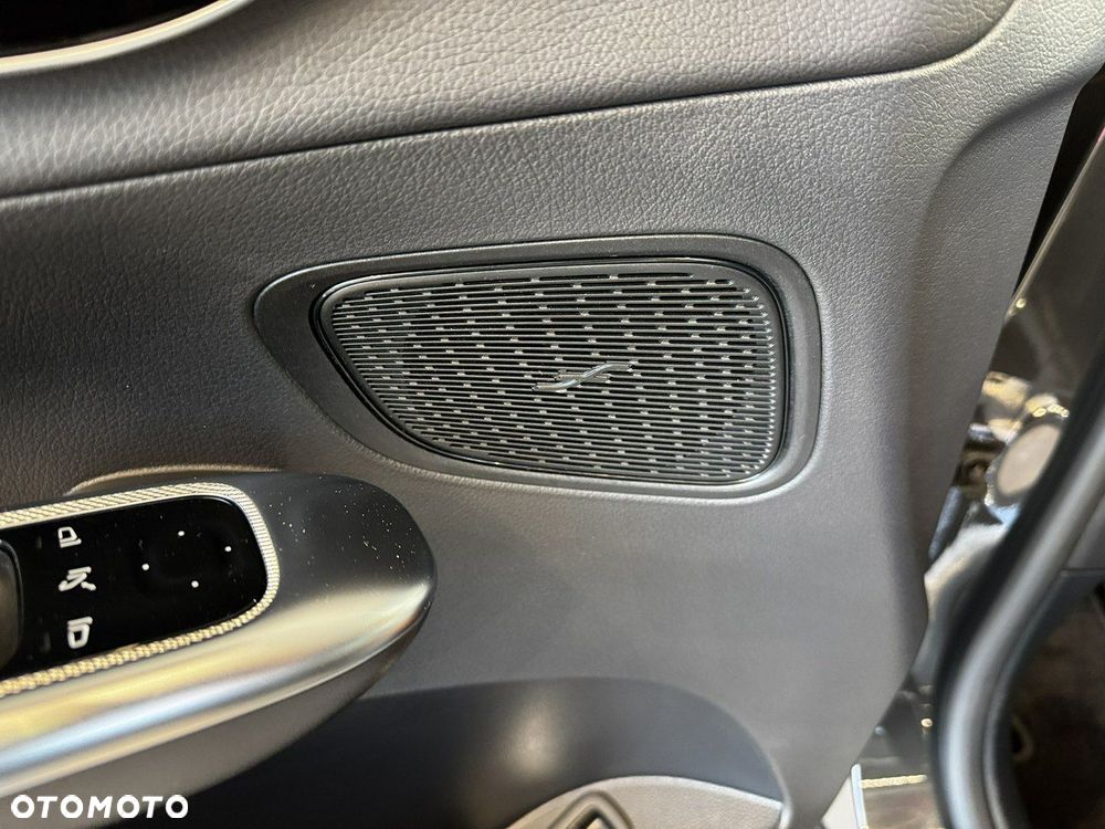 Mercedes-Benz GLC - 18