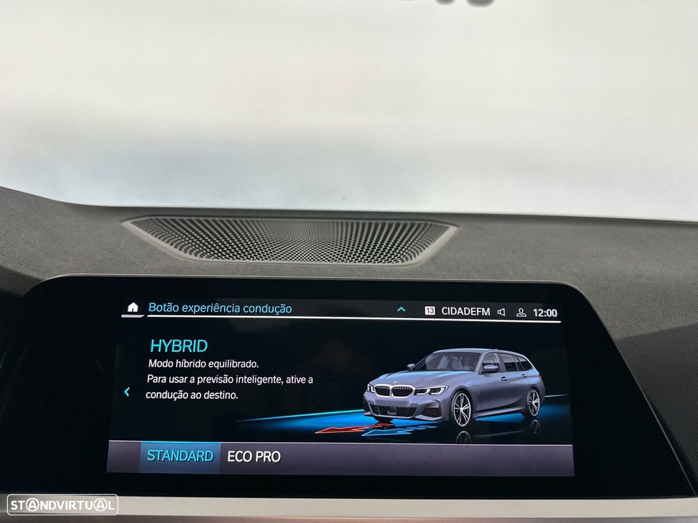 BMW 320 e Pack M Auto - 30