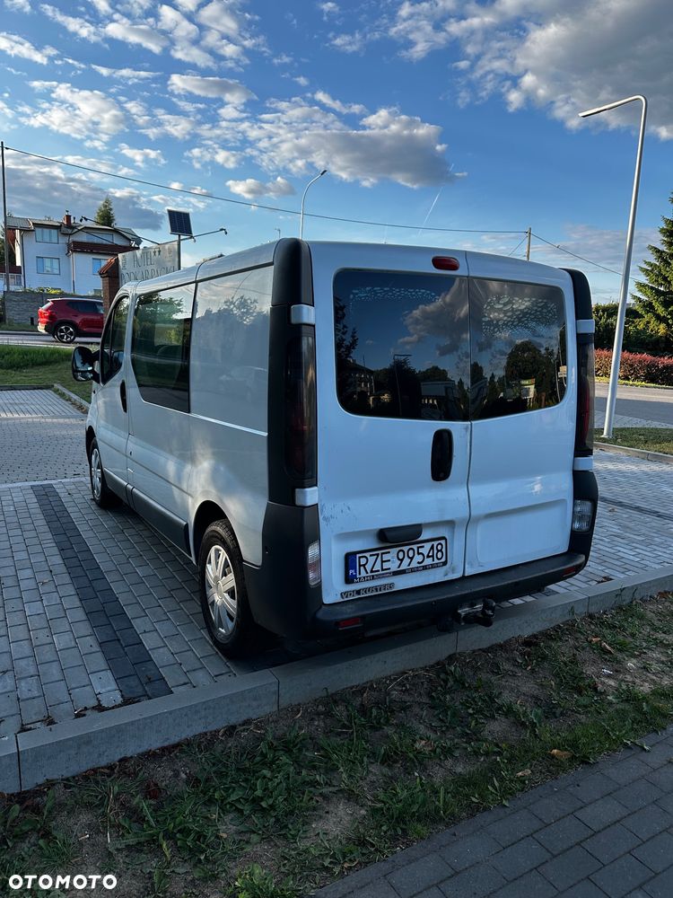 Opel Vivaro - 5