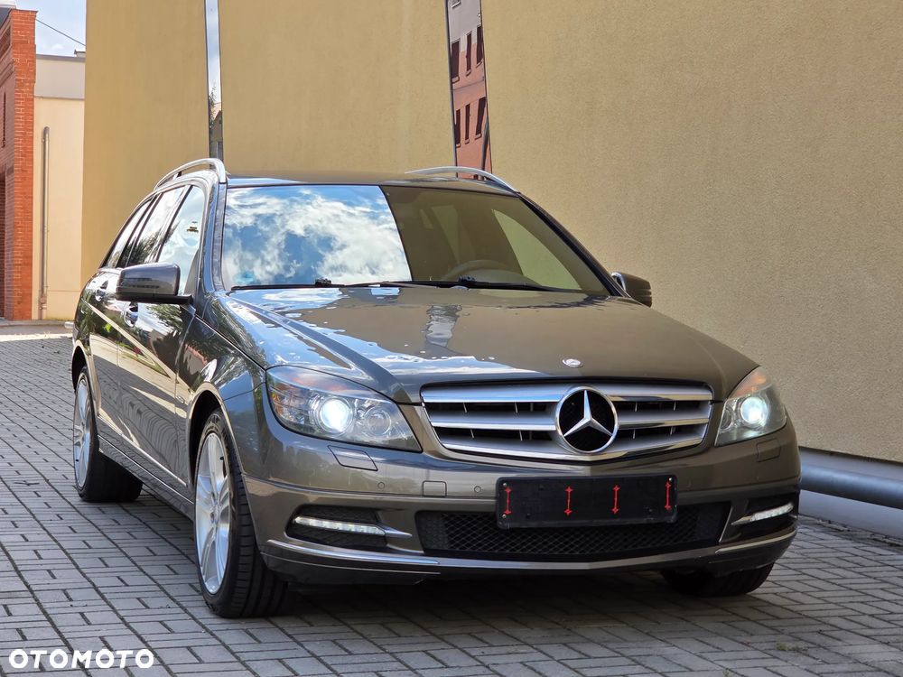Mercedes-Benz Klasa C 200 (BlueEFFICIENCY) Avantgarde - 10