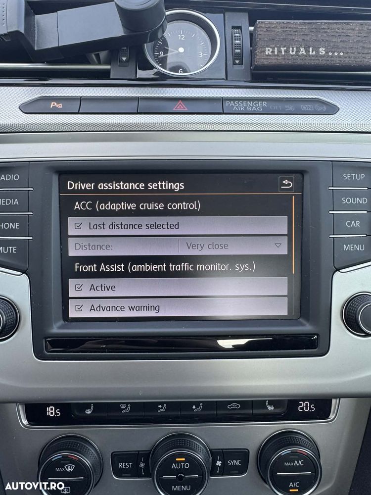 Volkswagen Passat 2.0 TDI Comfortline - 9