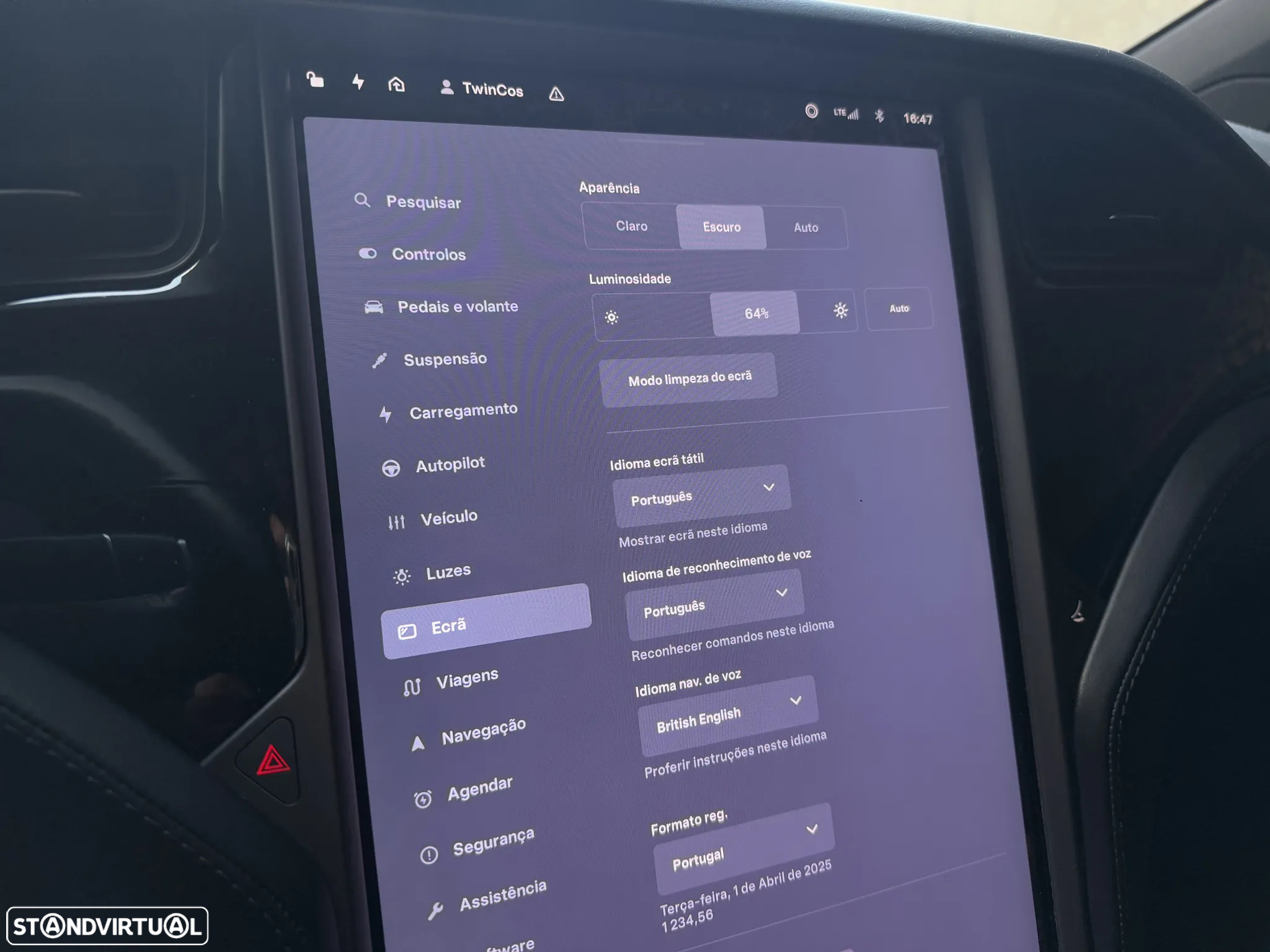 Tesla Model X - 20