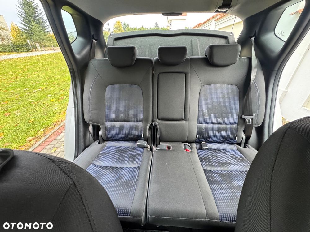 Hyundai ix20 - 17