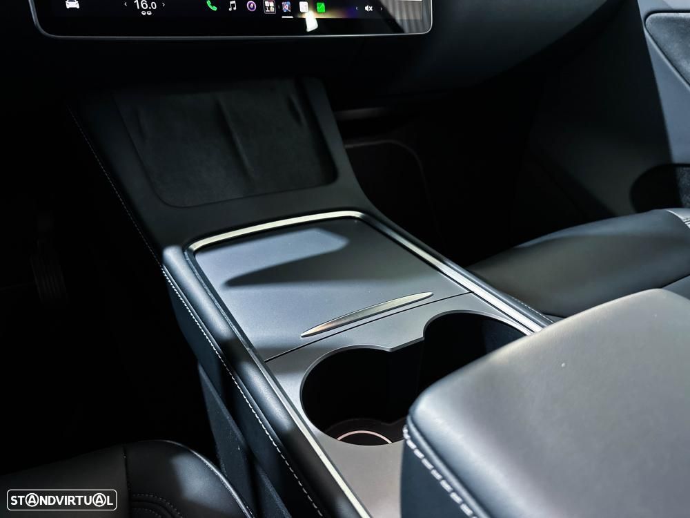 Tesla Model Y Standard - 51