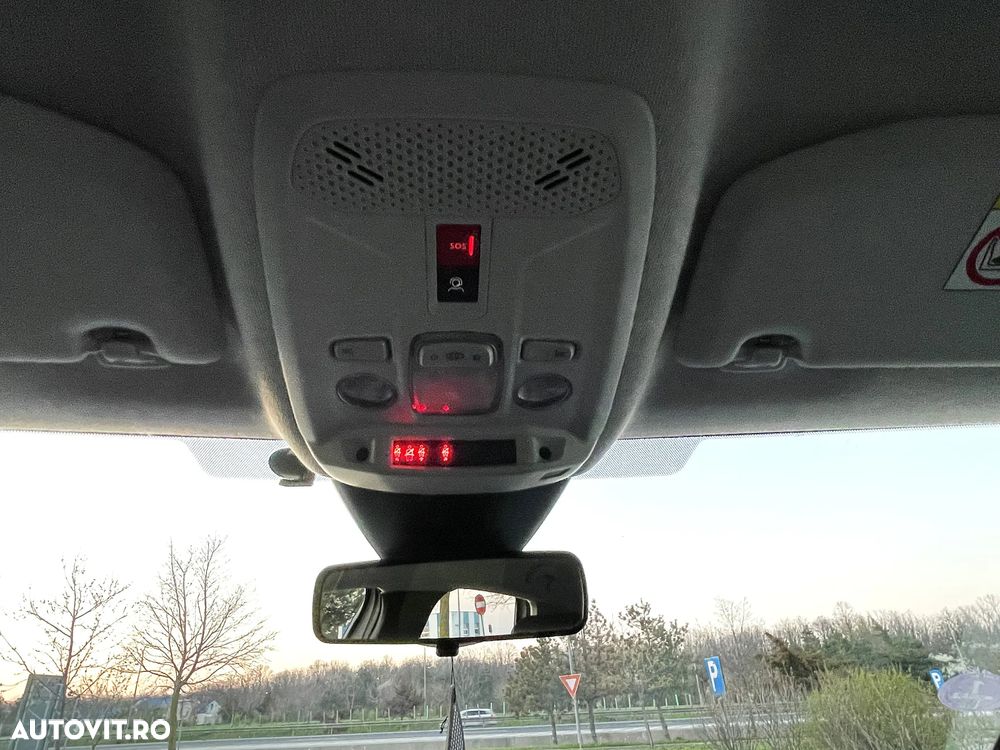 Citroën C4 PureTech 100 Stop&Start FEEL - 13