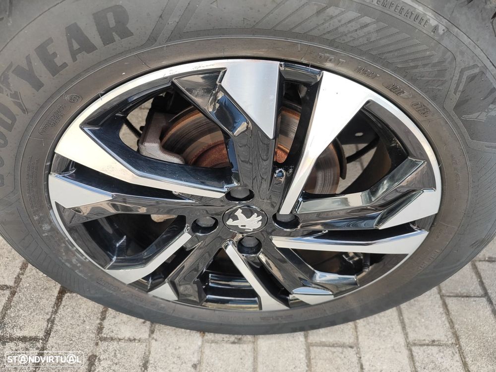 Peugeot e-2008 50 kWh Allure Pack - 6
