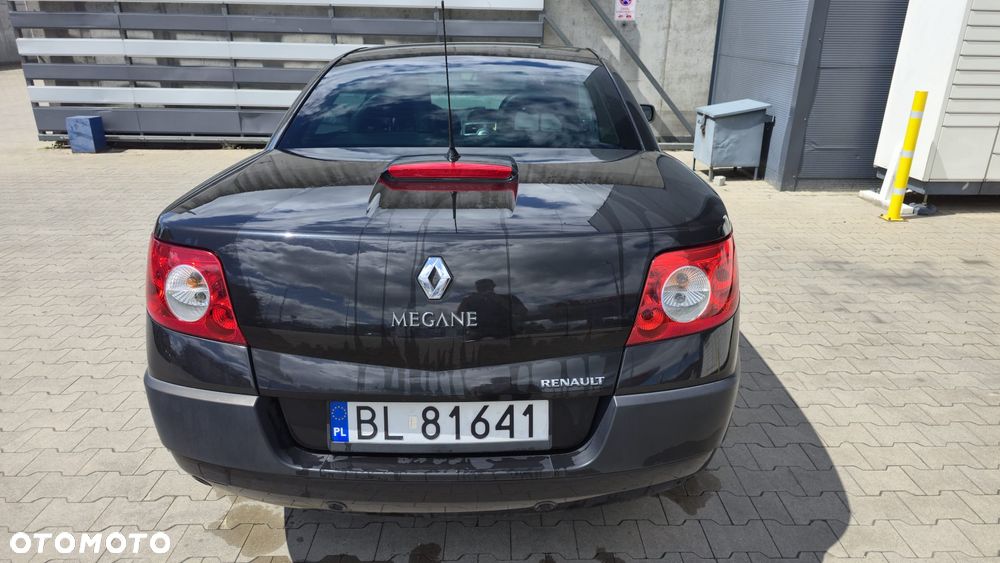 Renault Megane 2.0 Coupe-Cabriolet Confort Privilege - 2