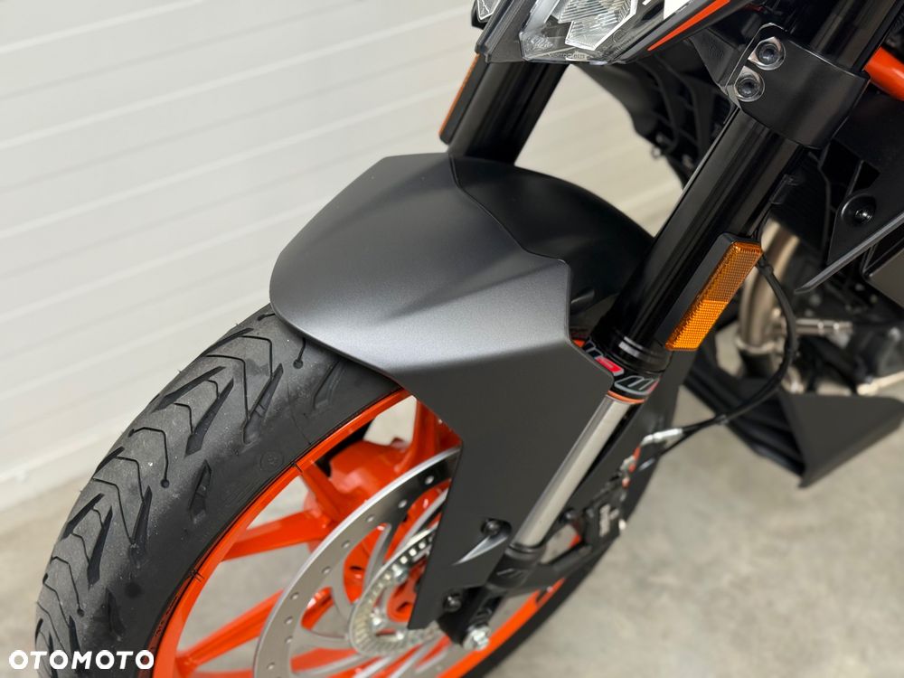 KTM Duke - 24