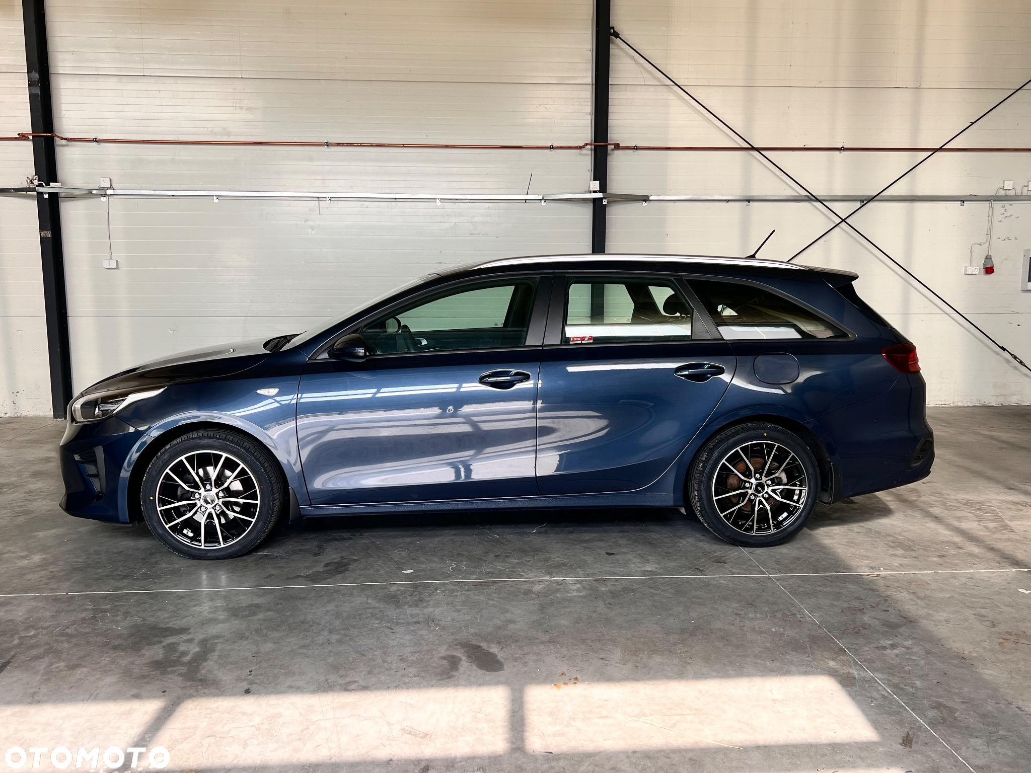 Kia Ceed 1.6 CRDi SCR L Business Line - 12