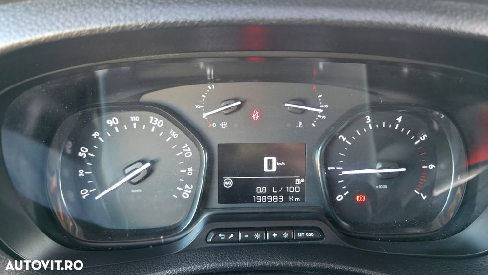 Peugeot Expert - 16