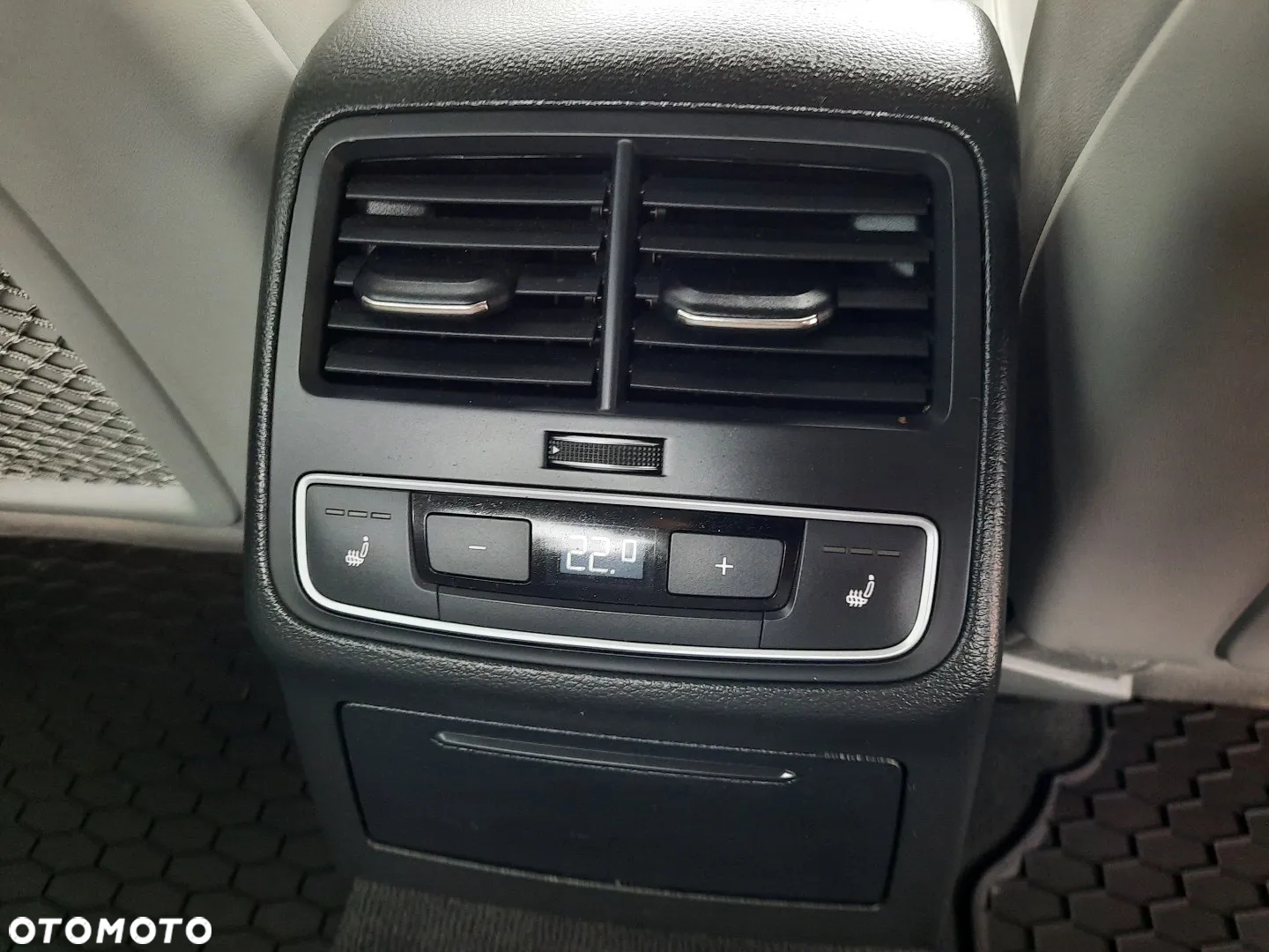 Audi A4 1.4 TFSI S tronic - 19