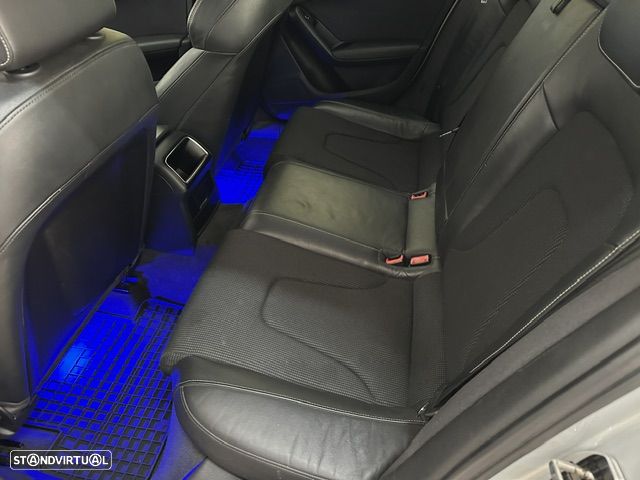 Audi A4 2.0 TDI S-line - 11
