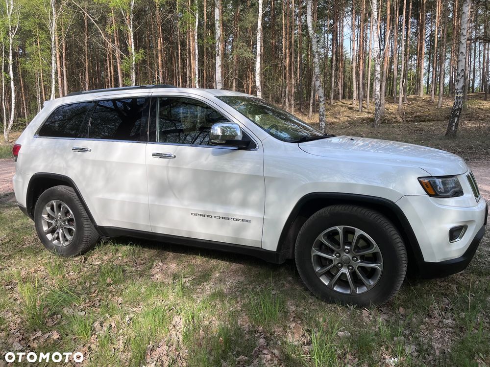 Jeep Grand Cherokee - 26