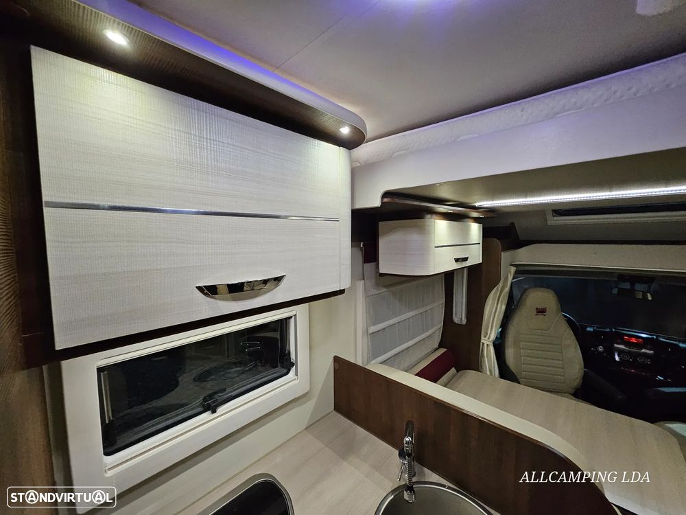 McLouis Yearling 74G SERIE LIMITÉE 5 LUGARES CAMA CENTRAL/BASCULANTE - 48