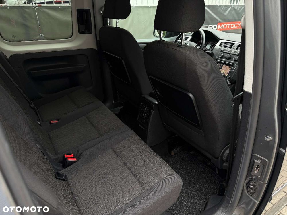 Volkswagen Caddy - 26