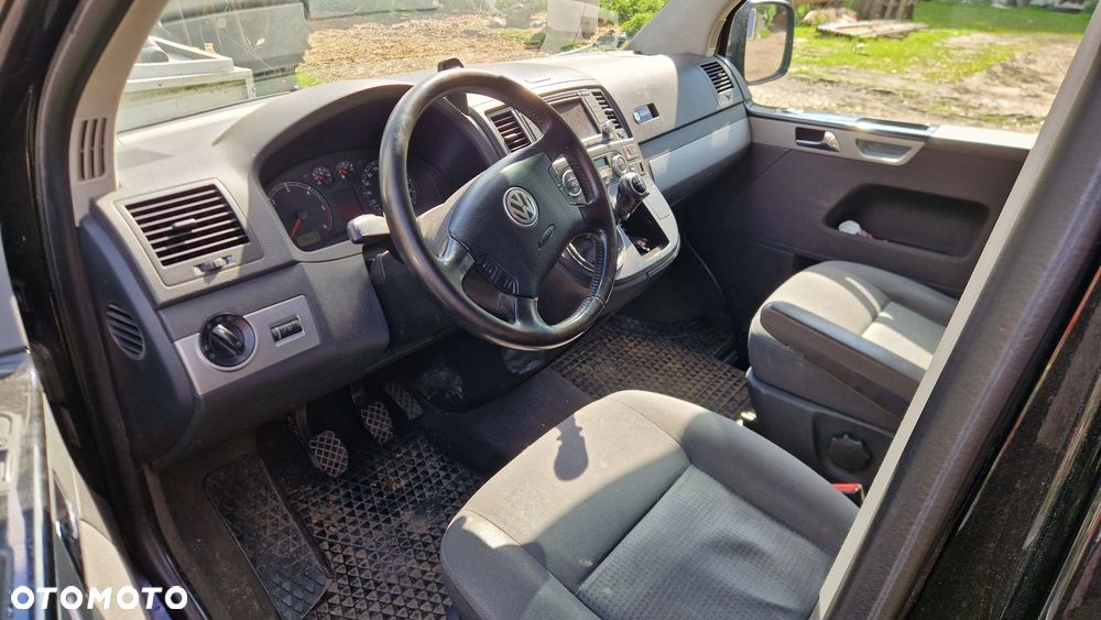 Volkswagen Multivan - 6