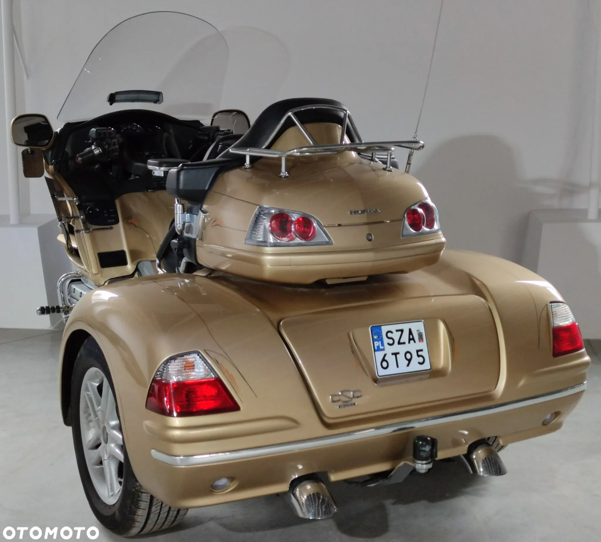 Honda GL - 7