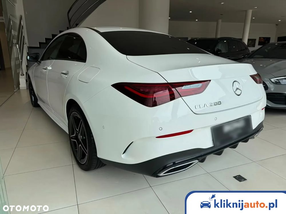 Mercedes-Benz CLA 200 AMG Line 7G-DCT - 4