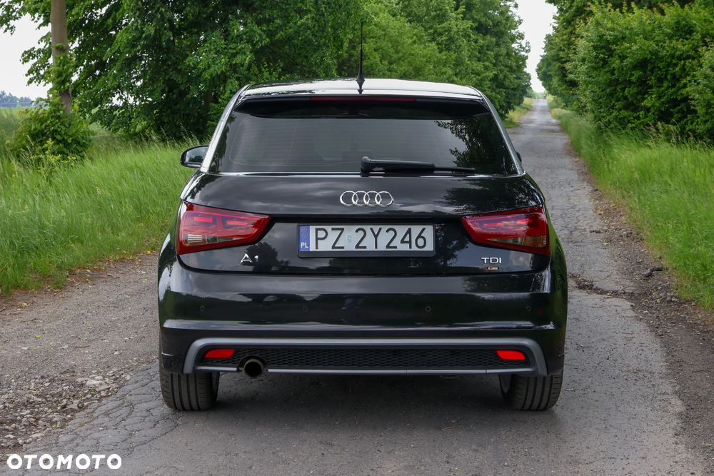 Audi A1 3-drzwiowe 1.6 TDI S line edition - 5