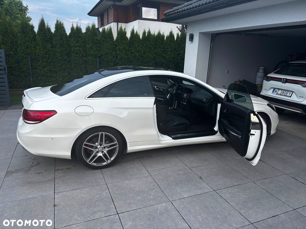 Mercedes-Benz Klasa E 400 7G-TRONIC - 3