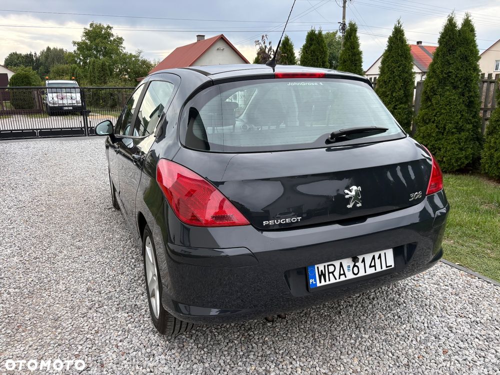 Peugeot 308 2.0 HDi Premium Plus - 7