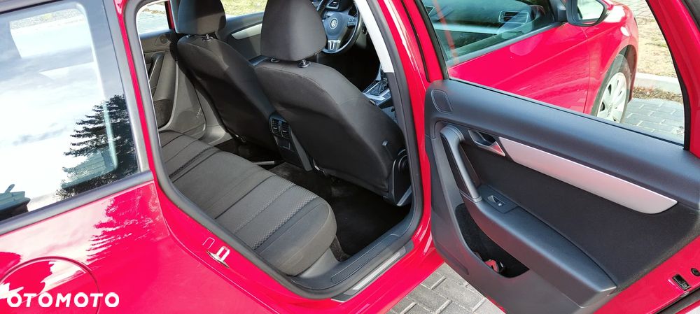 Volkswagen Passat - 9
