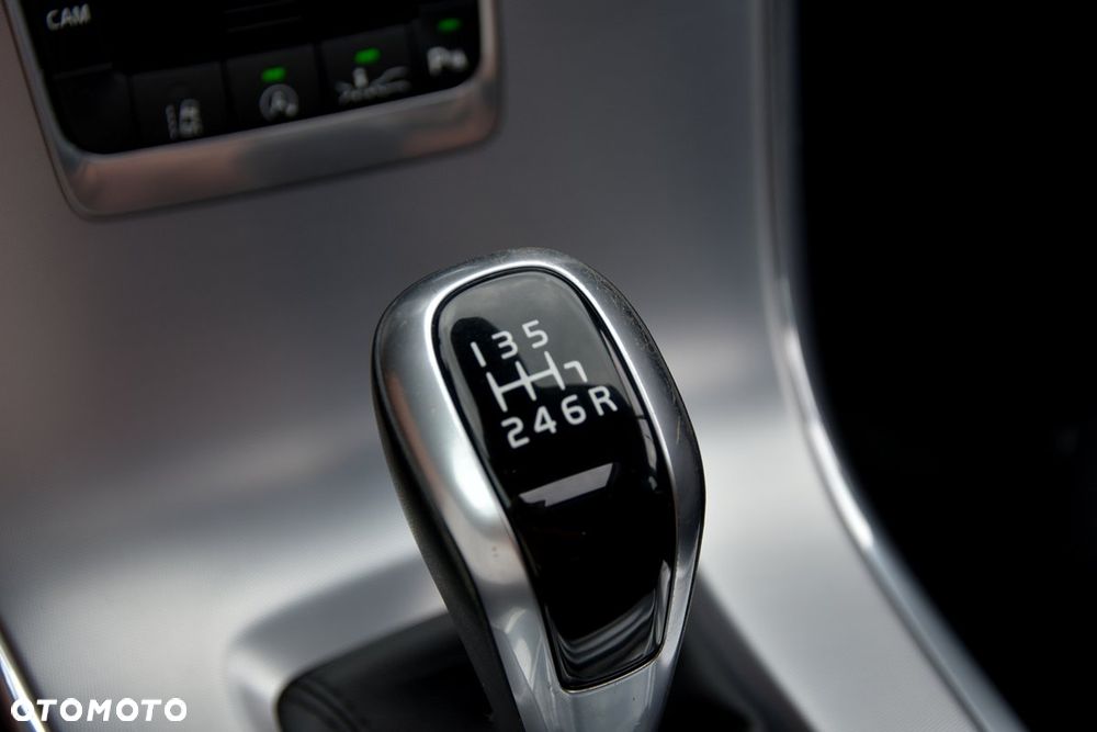 Volvo XC 60 D3 Summum - 28