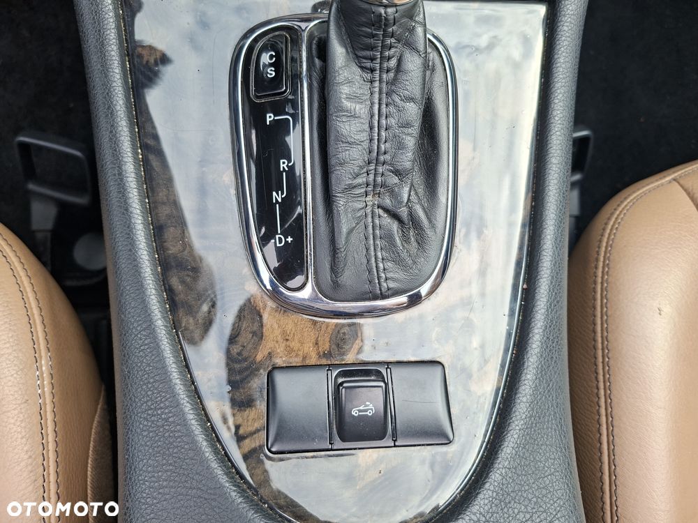 Mercedes-Benz CLK 280 7G-TRONIC Avantgarde - 32