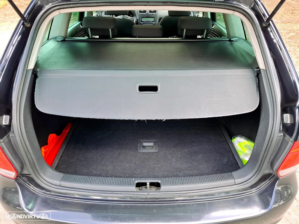 VW Golf Variant 1.6 TDi Confortline - 9