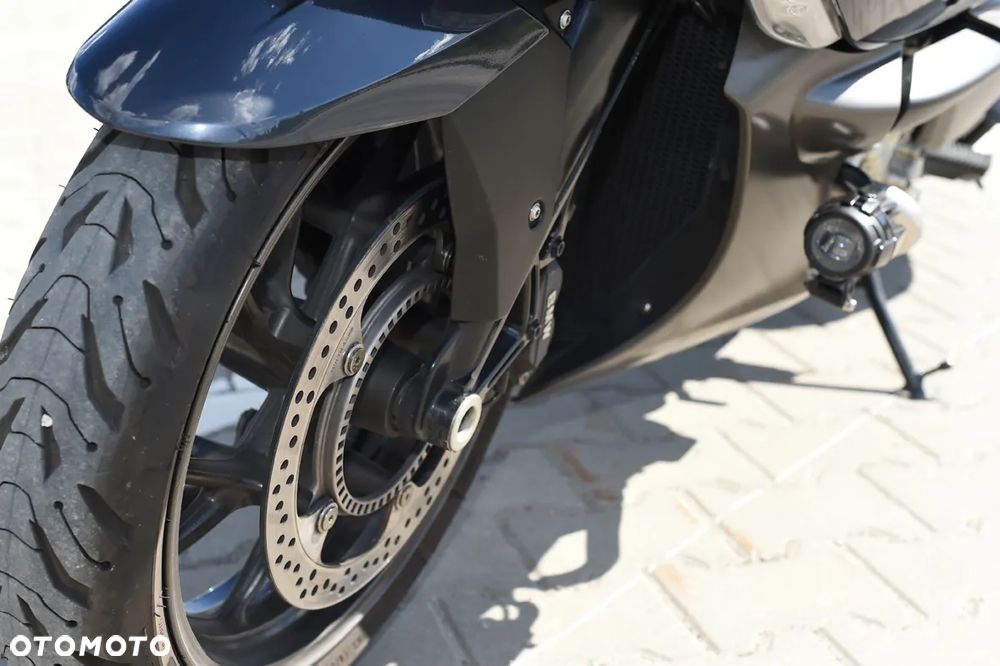 BMW K - 12