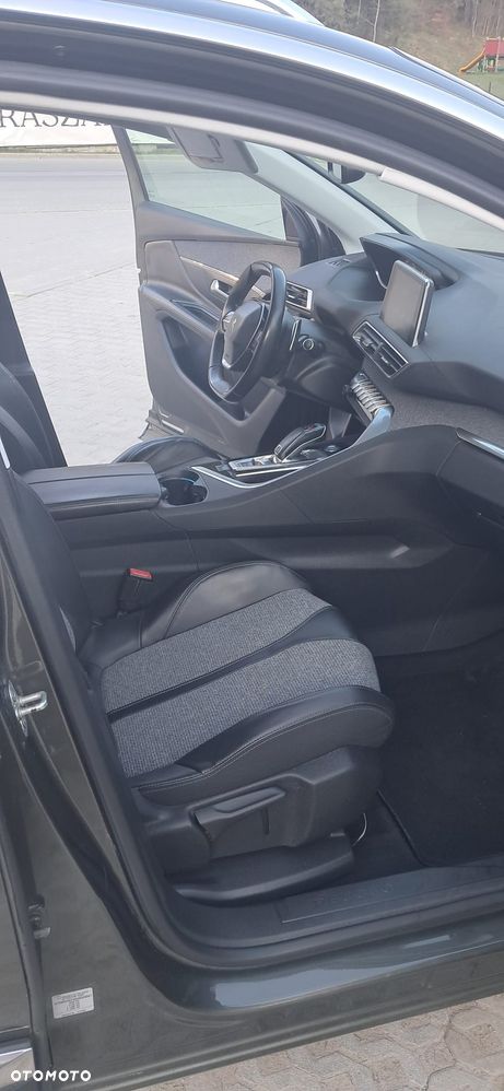 Peugeot 3008 1.2 PureTech Allure S&S EAT6 - 14