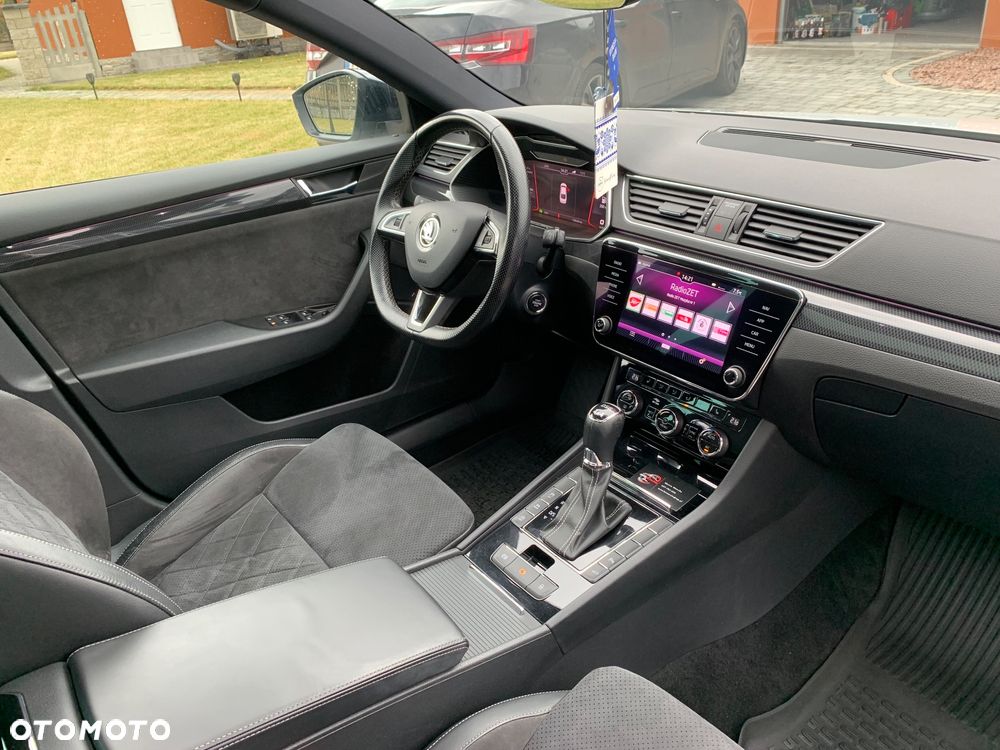 Skoda Superb 2.0 TDI 4x4 Sportline DSG - 6