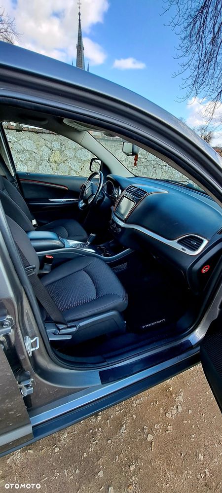 Fiat Freemont 2.0 Multijet Urban AWD - 10
