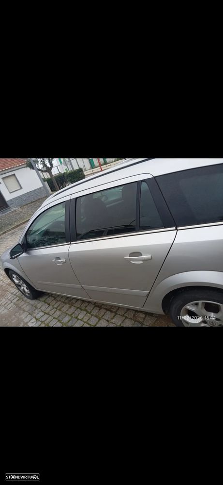 Opel Astra Caravan - 6