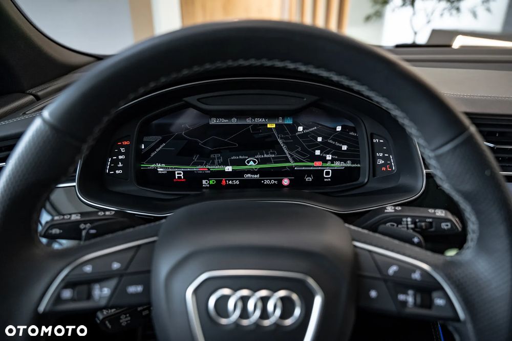 Audi SQ8 - 24