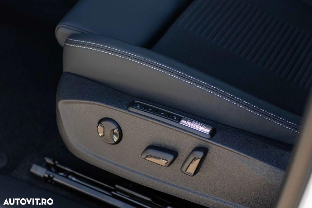 Ford Explorer AWD 79 kWh Extended Range Premium - 9