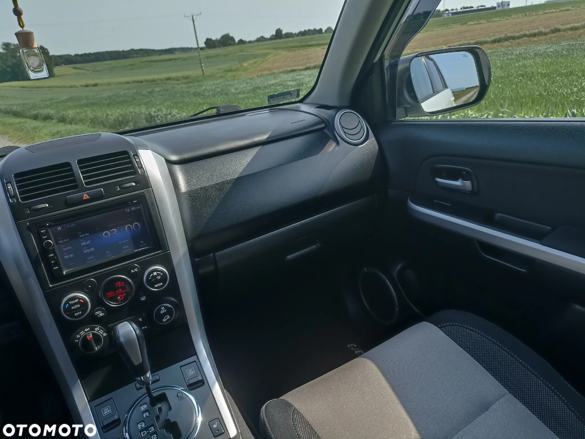 Suzuki Grand Vitara 2.4 Premium EU5 - 35