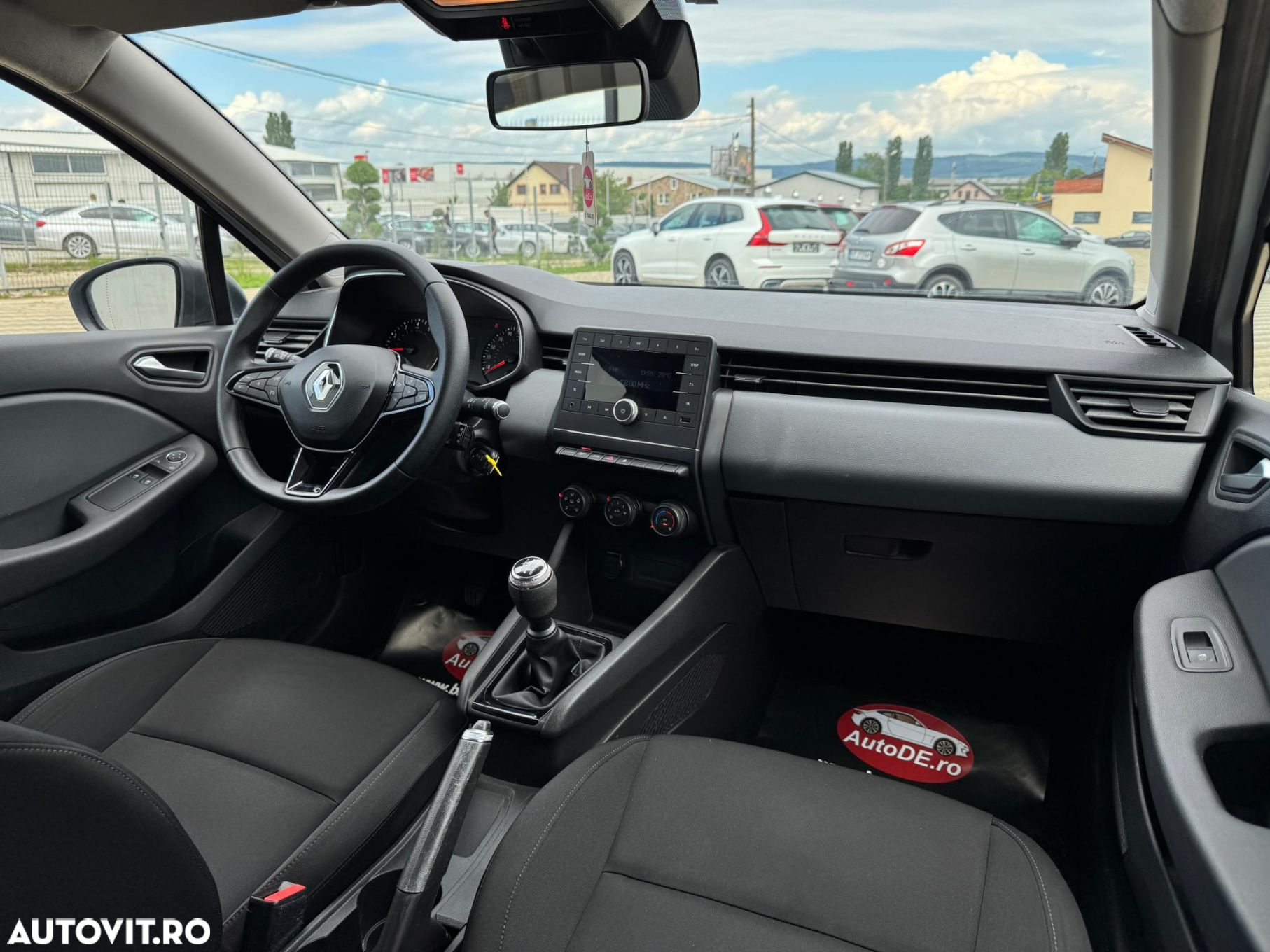 Renault Clio - 6