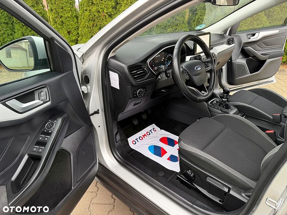 Ford Focus 1.5 EcoBlue STart-Stopp-System TITANIUM - 15