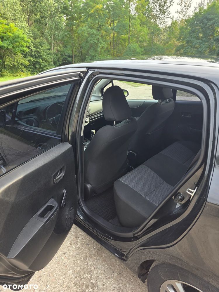 Toyota Yaris 1.4 D-4D - 17