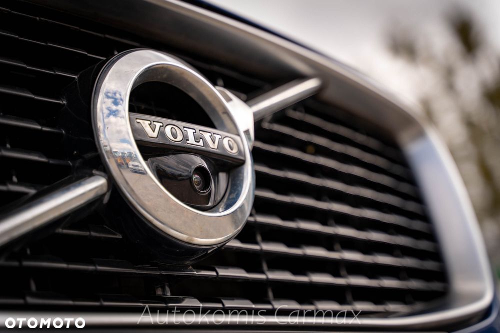 Volvo XC 90 T6 AWD R-Design 7os - 33