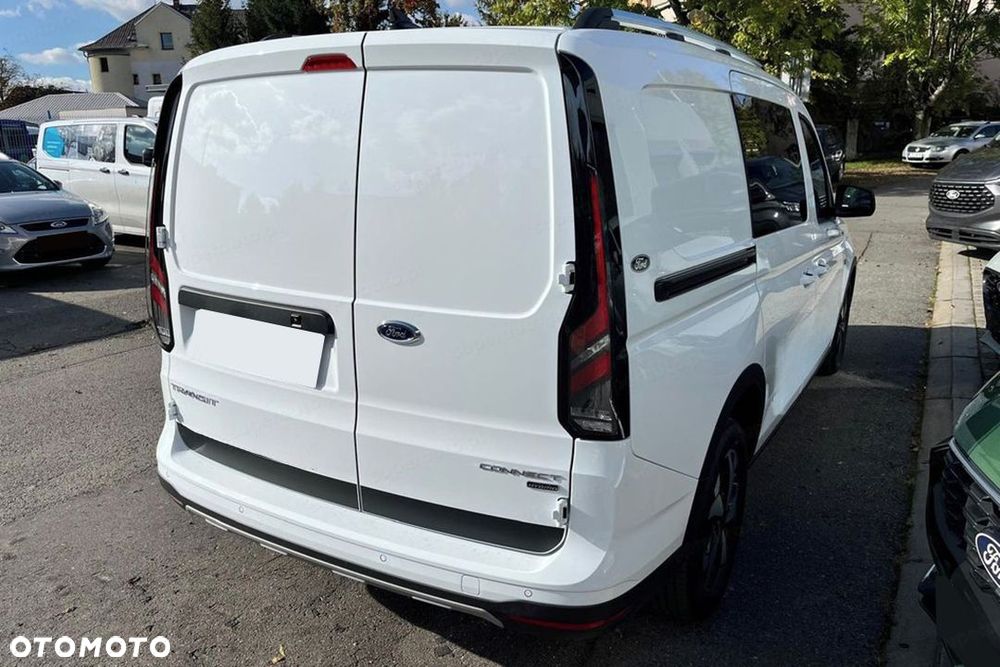 Ford Transit Connect - 9