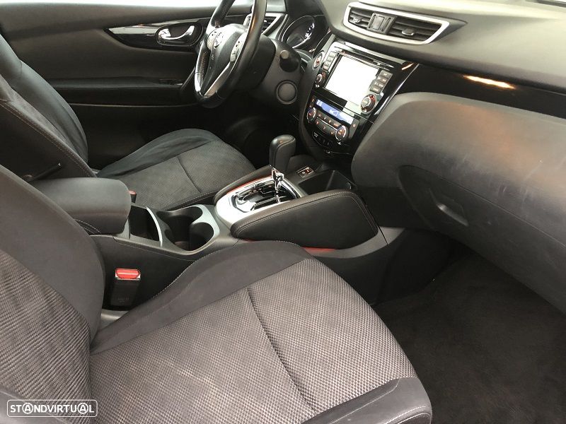 Nissan Qashqai 1.6 dCi Tekna Xtronic - 20