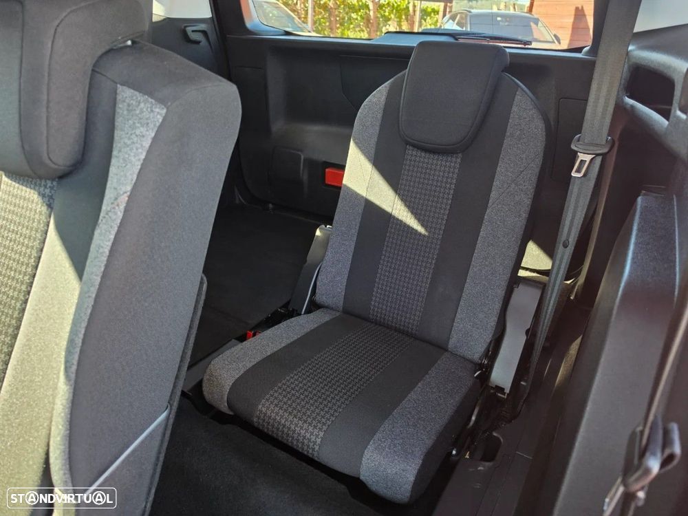 Peugeot 5008 1.5 BlueHDi Active Pack EAT8 - 10